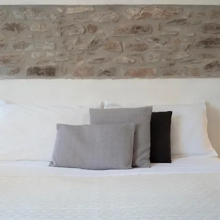 Ca'luni Bed & Breakfast 4*