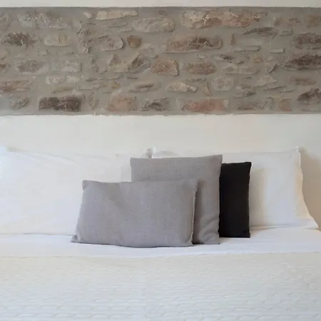 Ca'luni Bed & Breakfast 4*